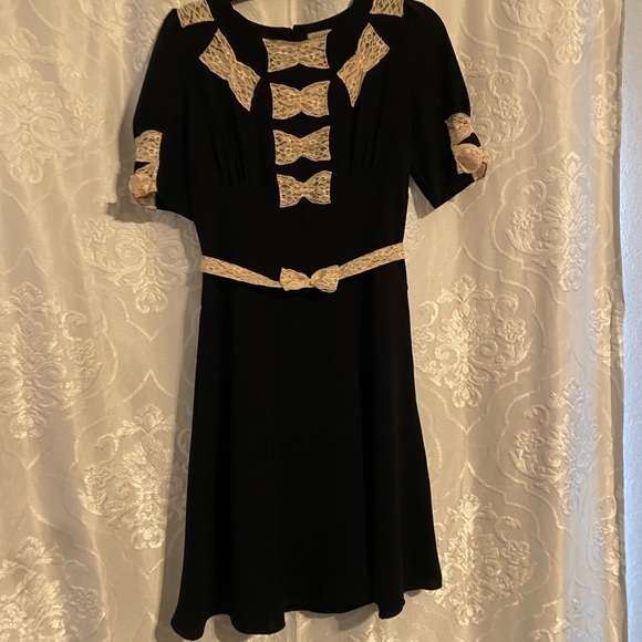 RARE Pearl Lowe British Tea Antique lace black bow dress 👗 Daisy 🌼 - Picture 2 of 8